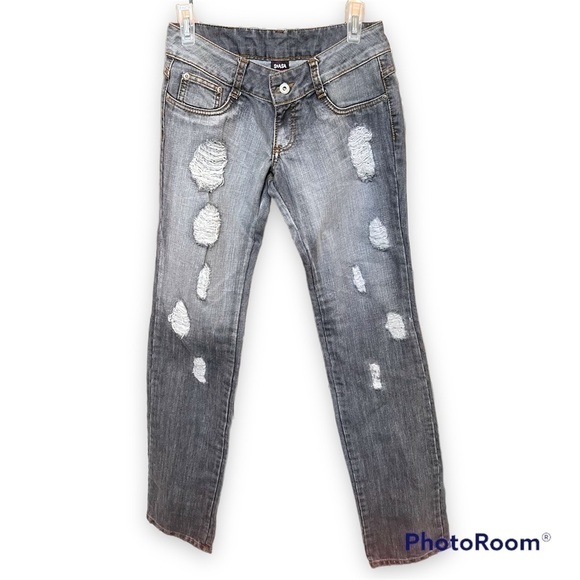 Shasa Jeans Distressed Ripped Gray Denim Skinny Size 5 - Picture 1 of 2